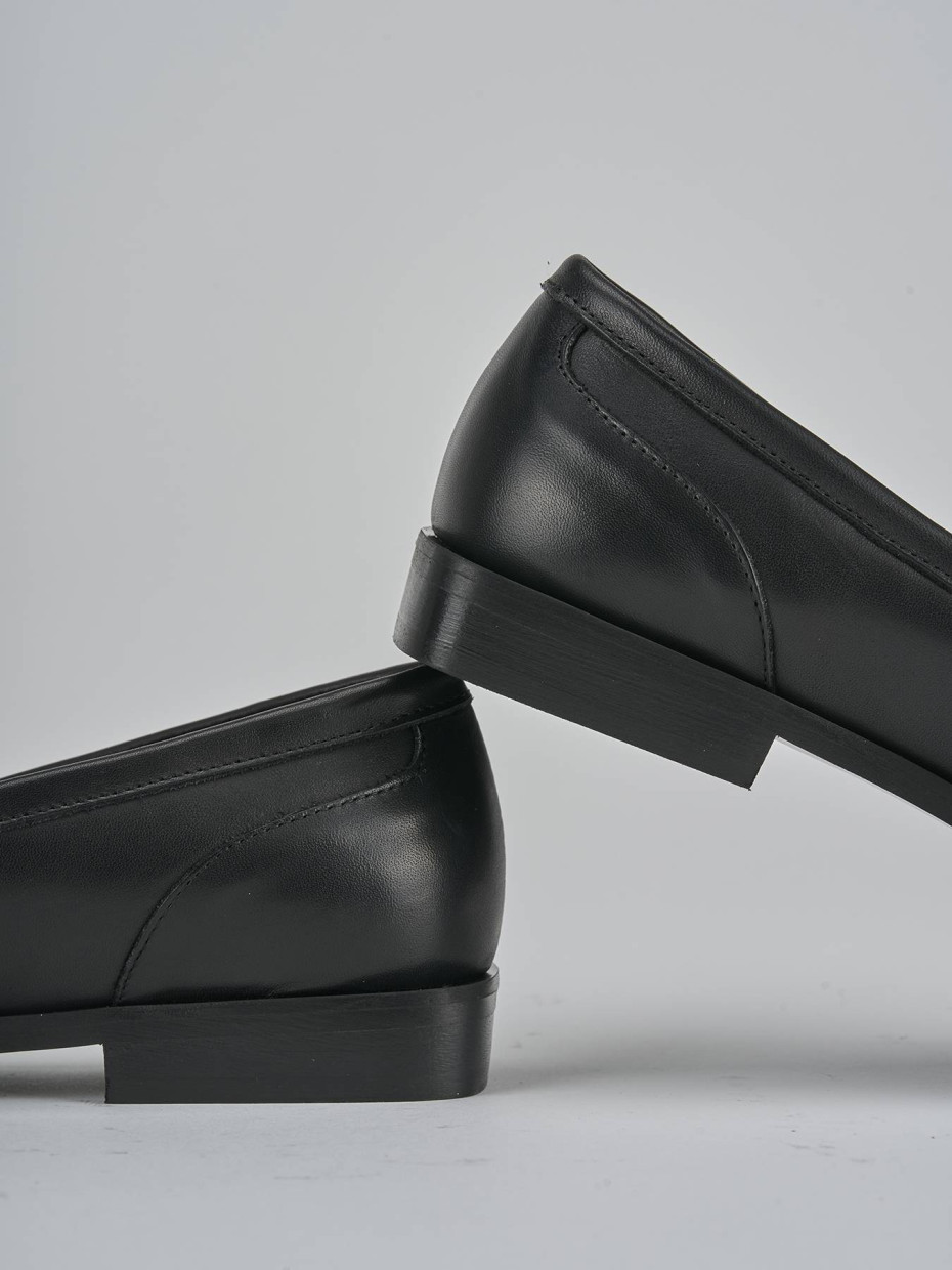 Mocassini tacco 1cm pelle nero