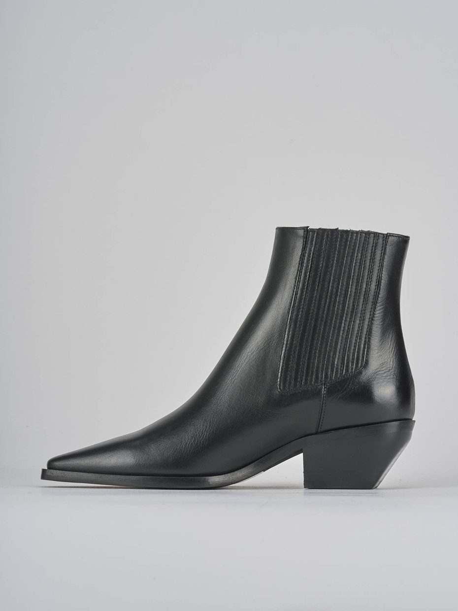 Stivaletti tacco 5cm pelle nero