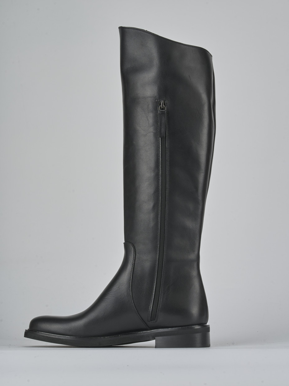 Stivali tacco 2cm pelle nero