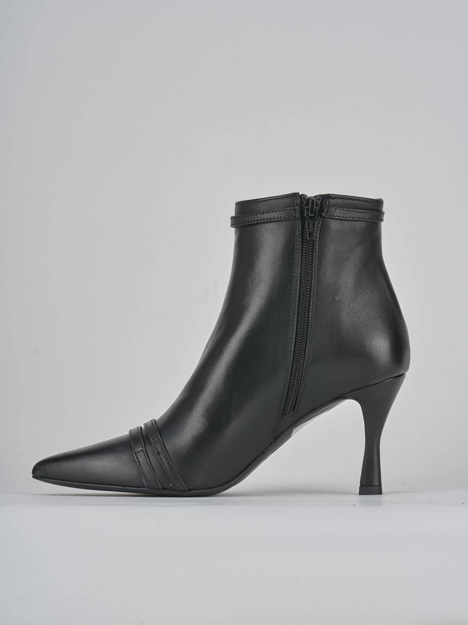 Stivaletti tacco 6cm pelle nero