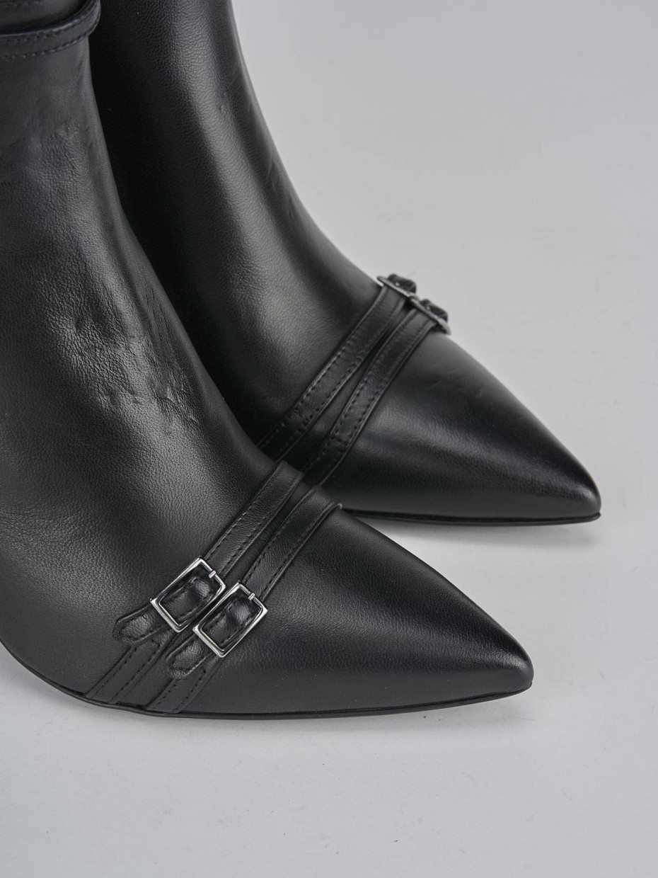 Stivaletti tacco 6cm pelle nero