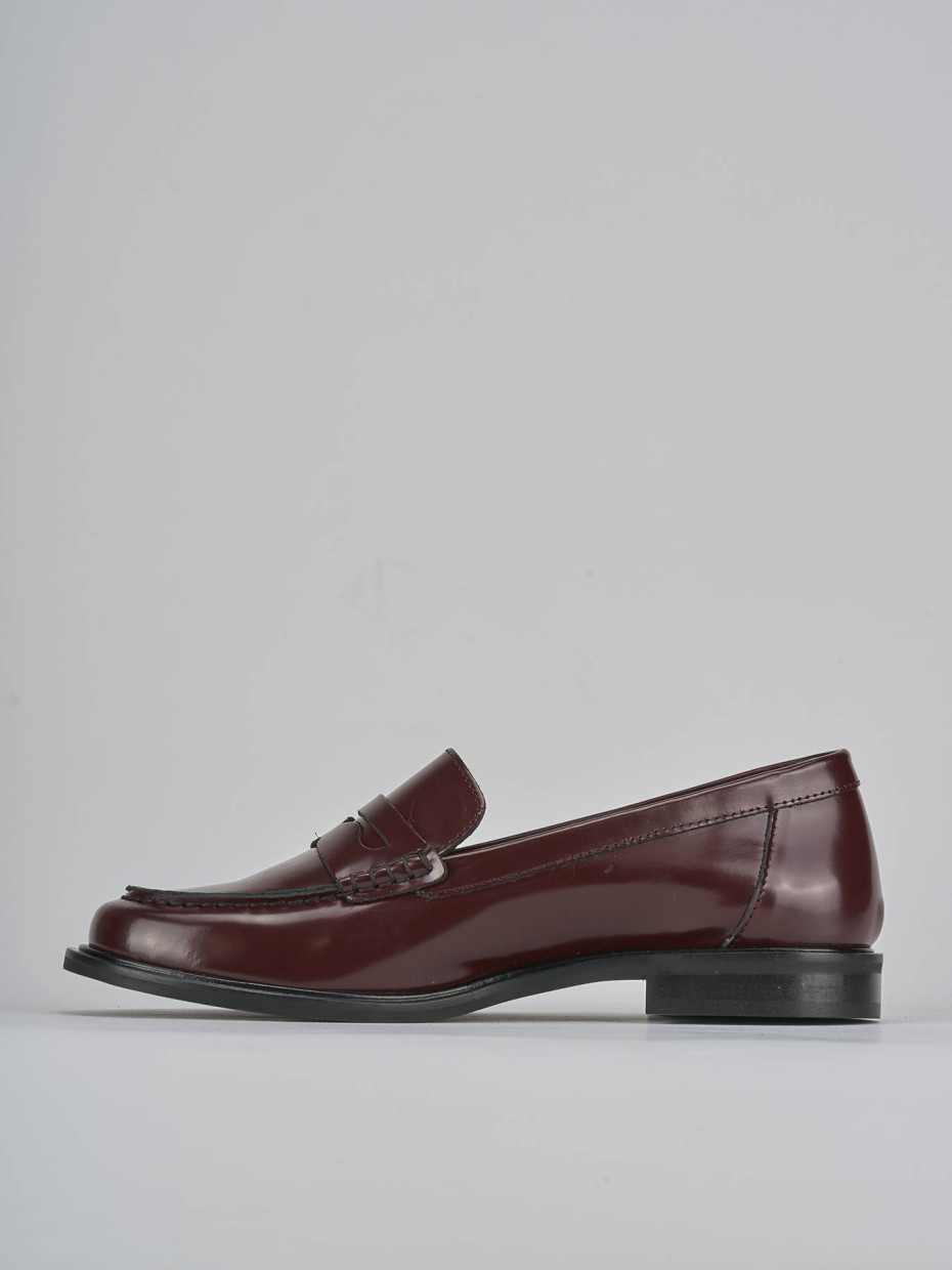 Mocassini tacco 1cm pelle bordo'