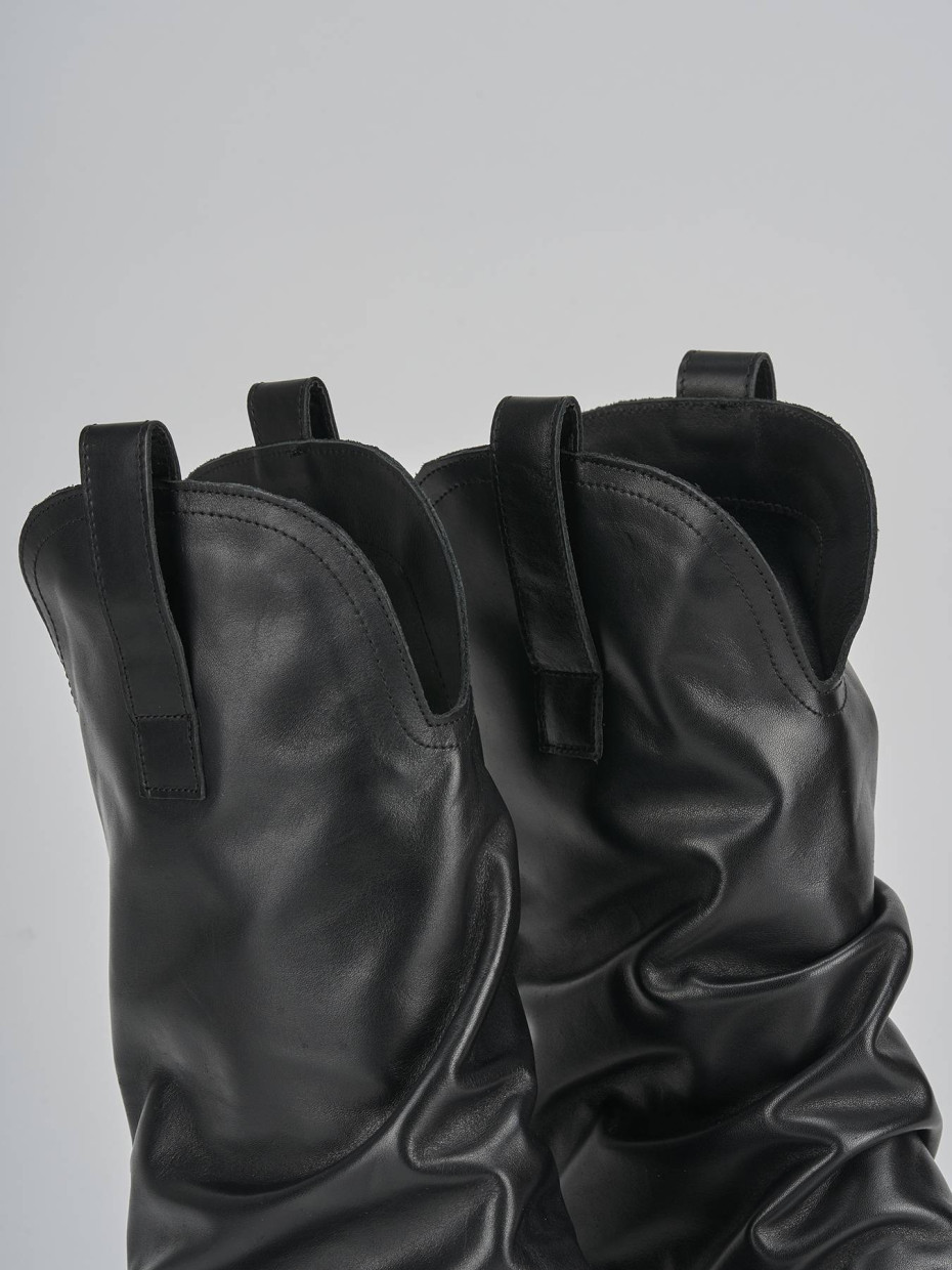 Stivali tacco 5cm pelle nero