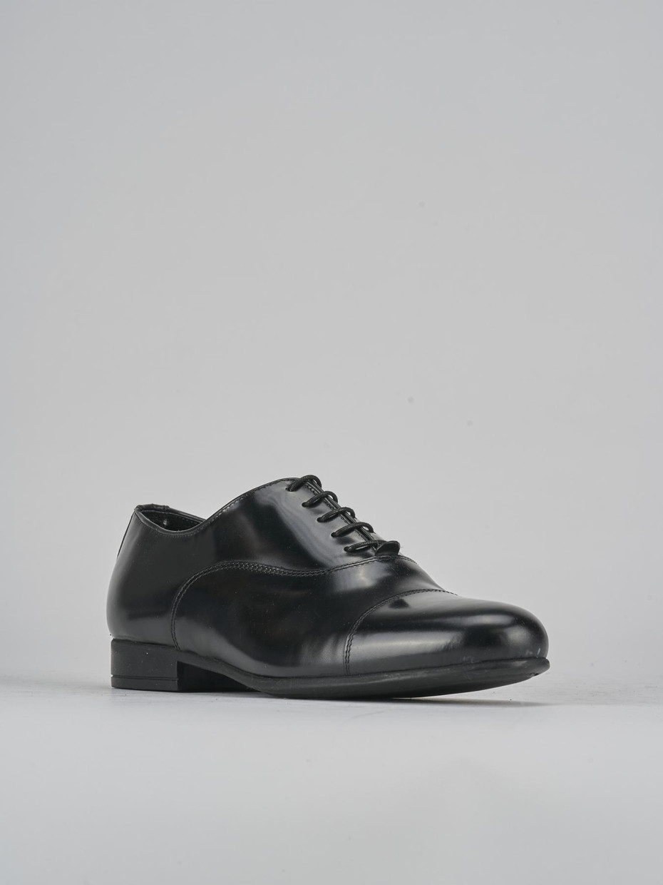 Stringate pelle nero
