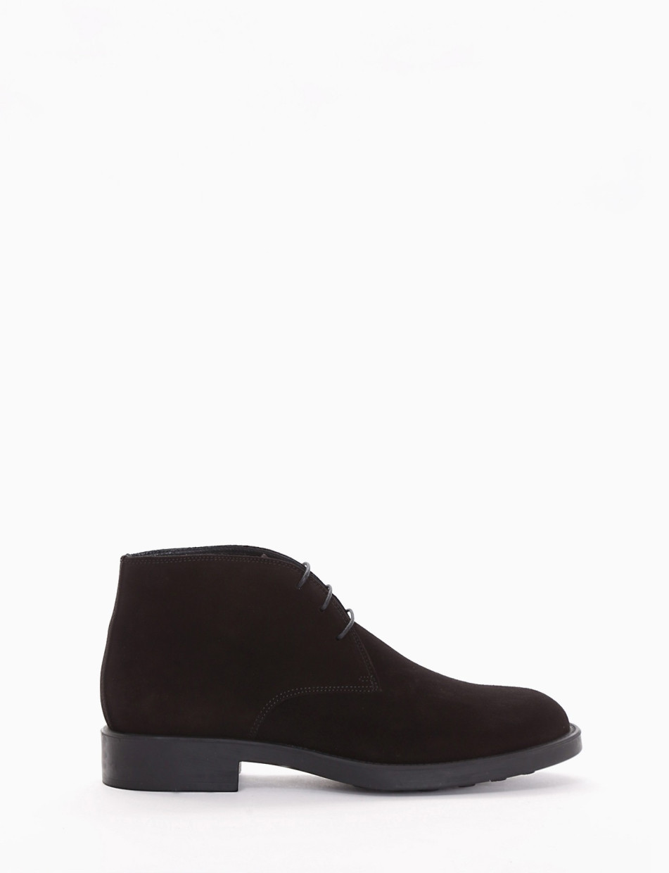 Desert boots heel 2 cm black chamois