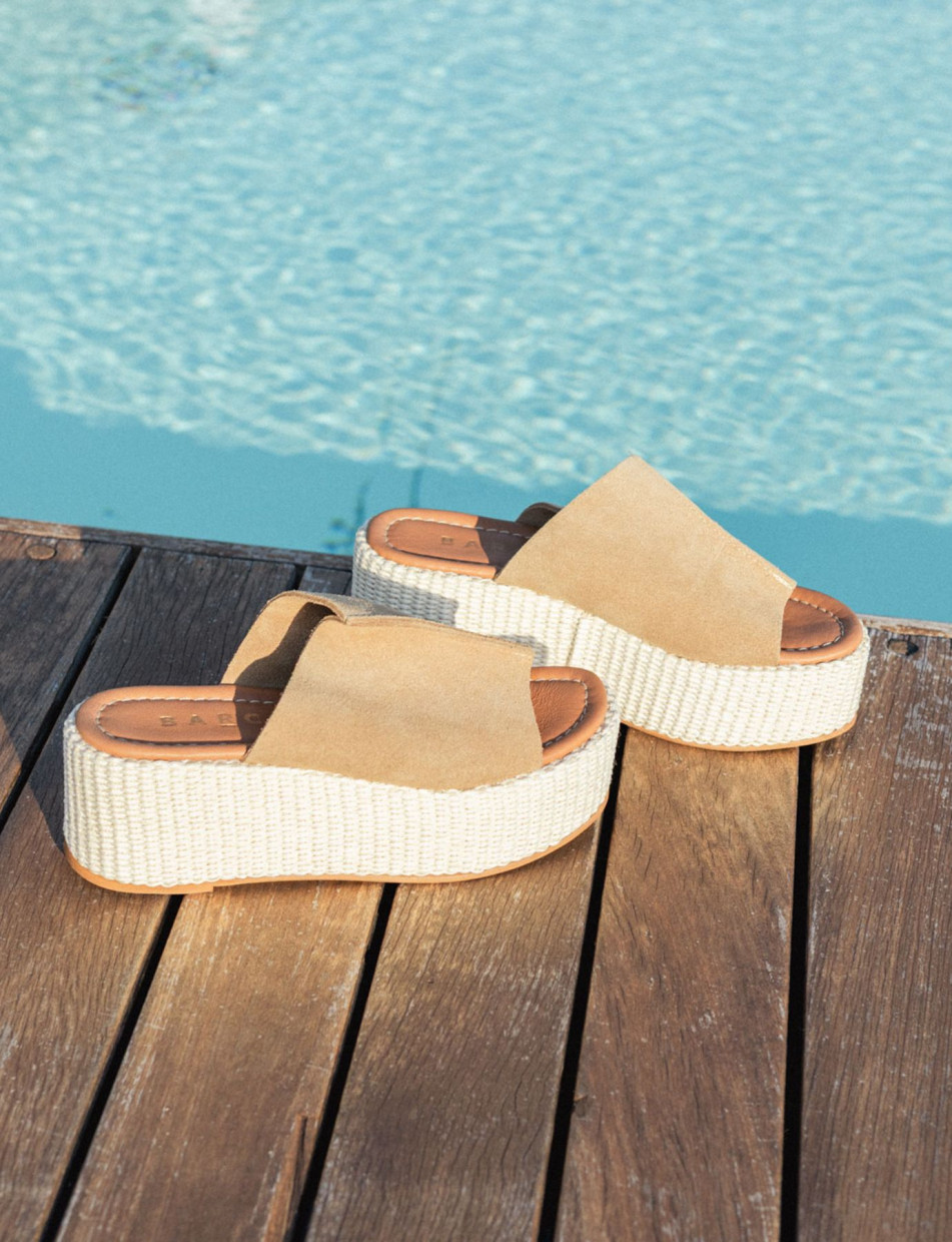 Ciabatte tacco 7cm camoscio beige