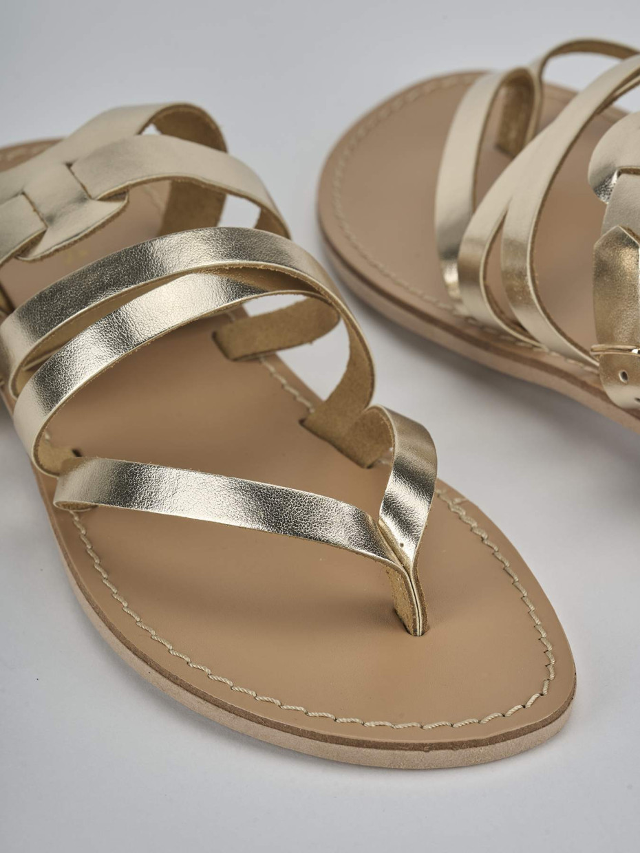 Sandali tacco 1cm laminato oro