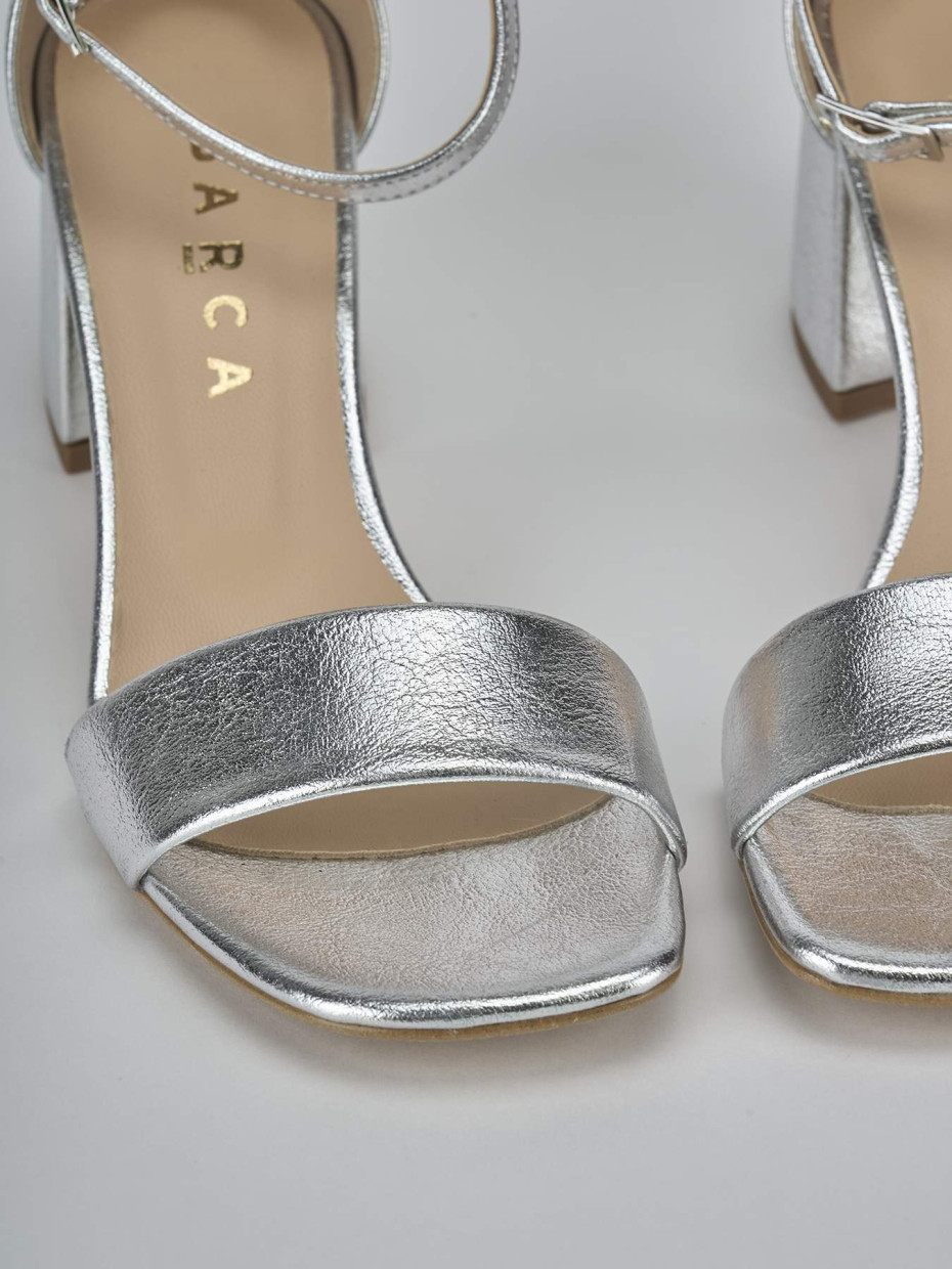 Sandalo tacco 6 cm argento pelle