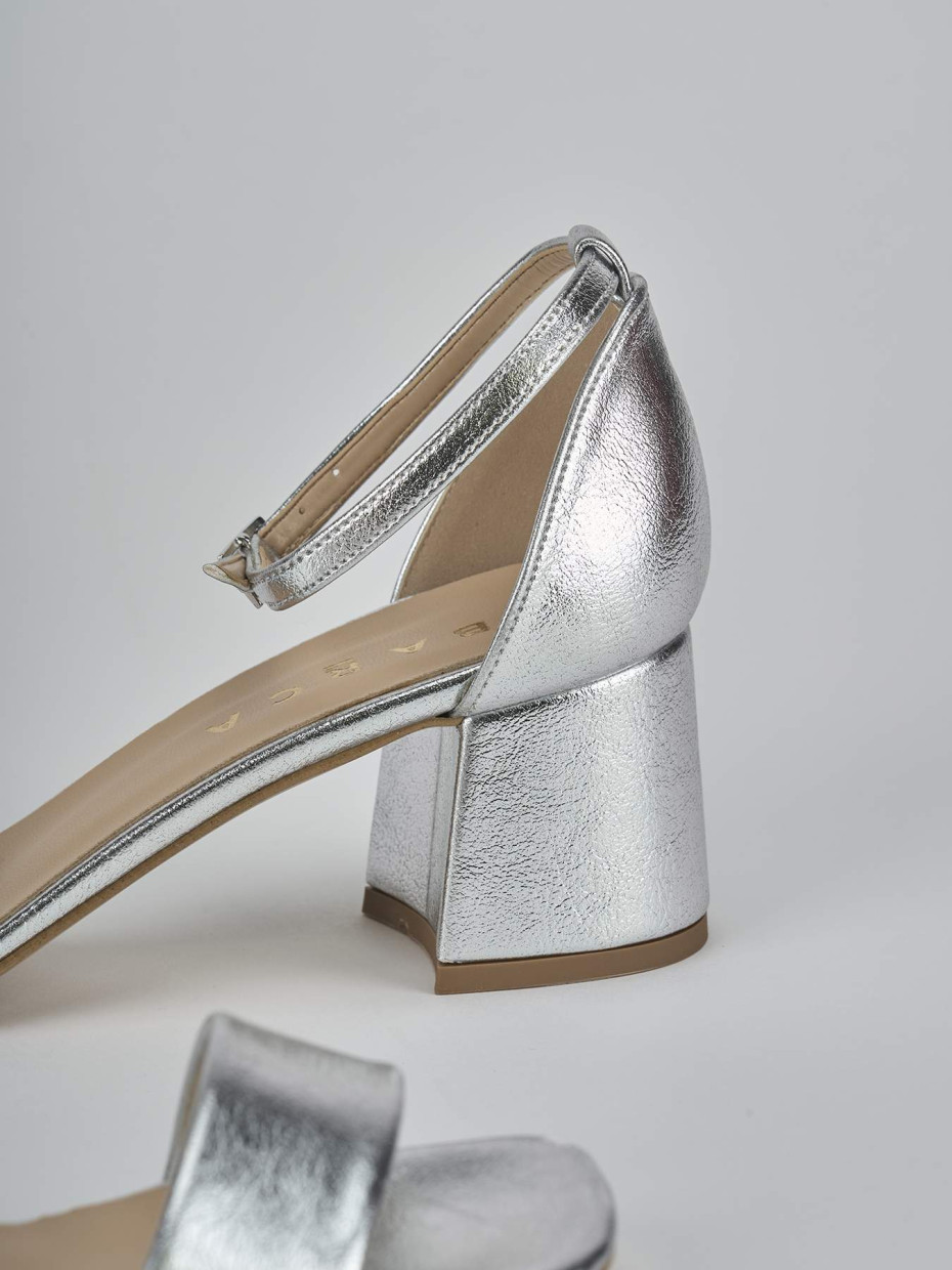 Sandalo tacco 6 cm argento pelle