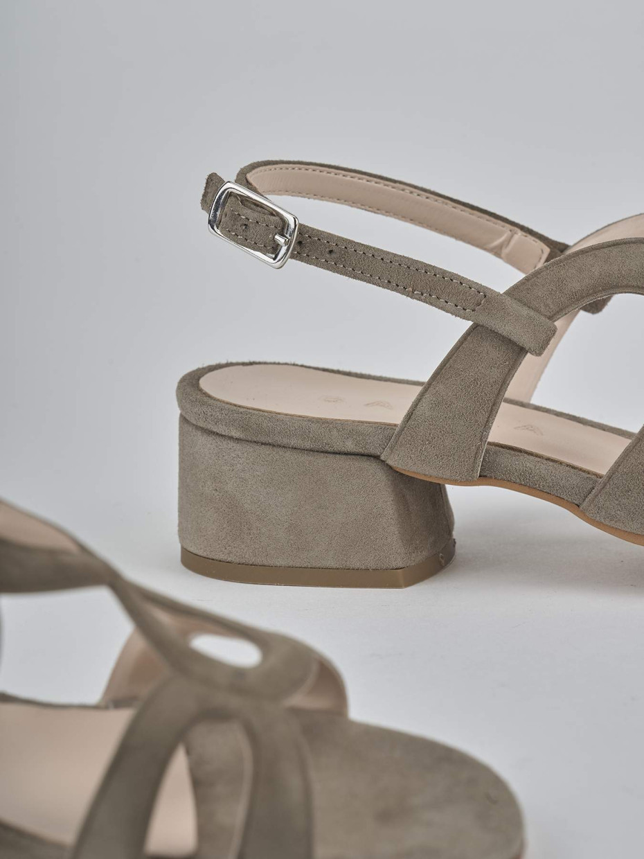 Sandali tacco 3cm camoscio beige