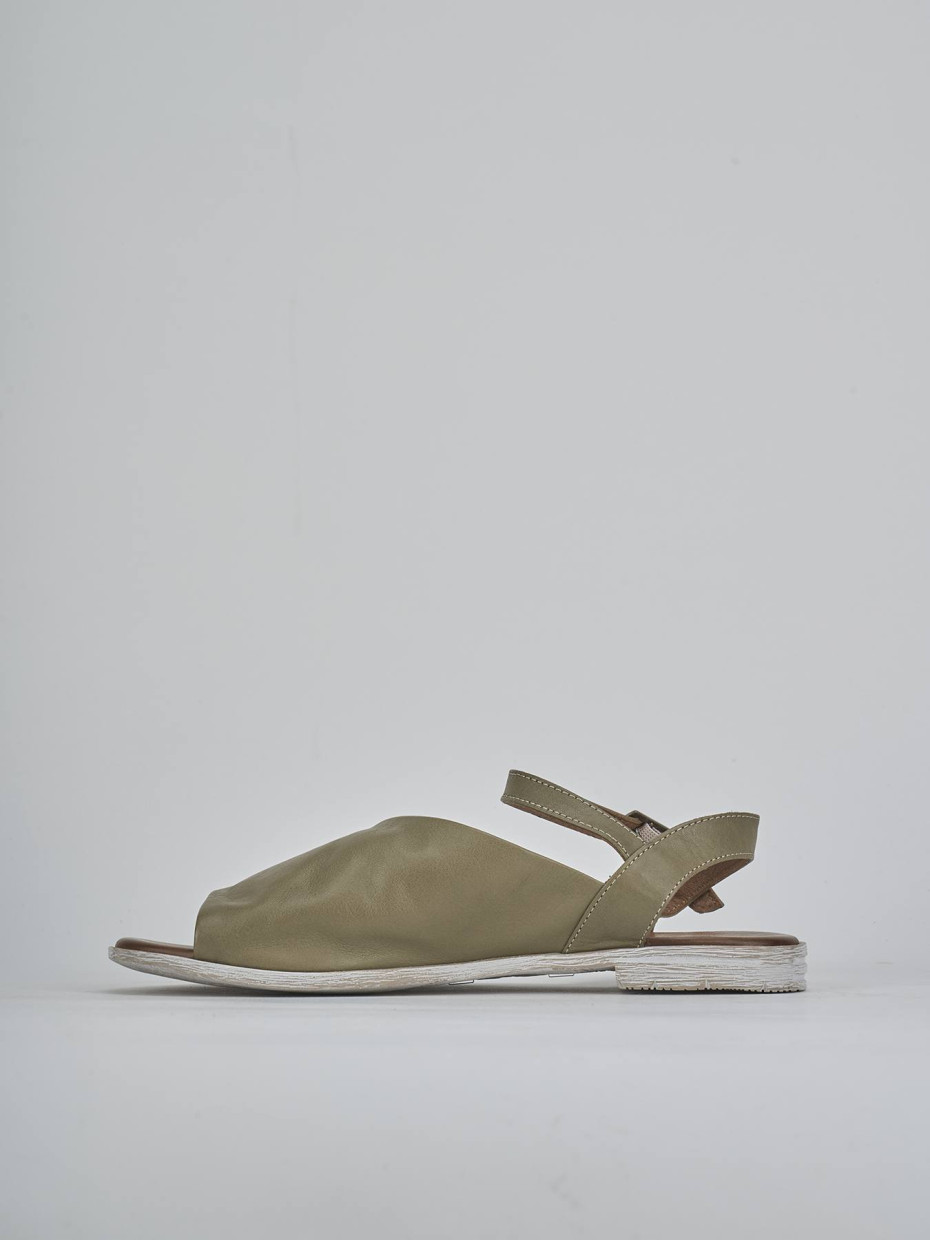 Sandalo tacco 1 cm verde pelle