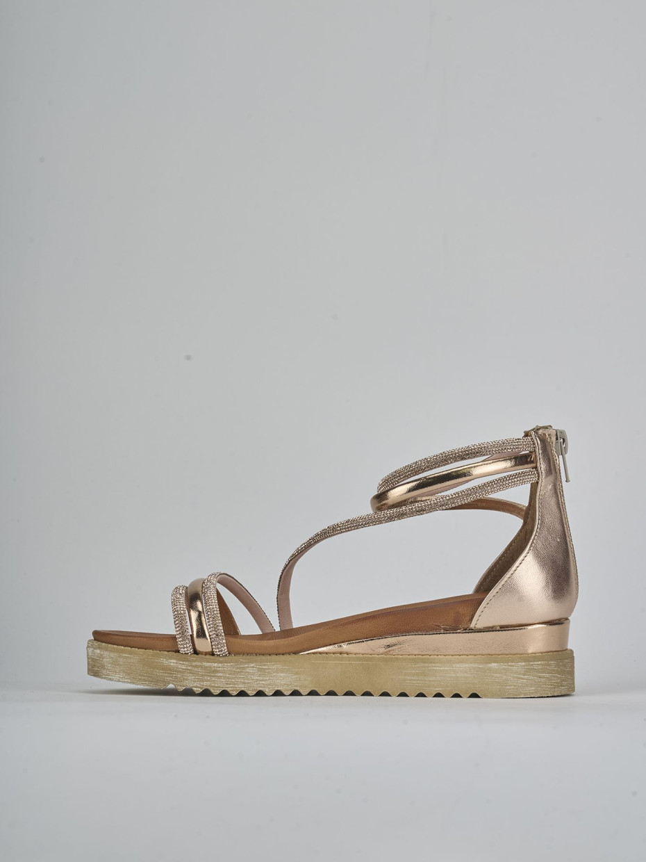 Sandali tacco 2cm pelle bronzo
