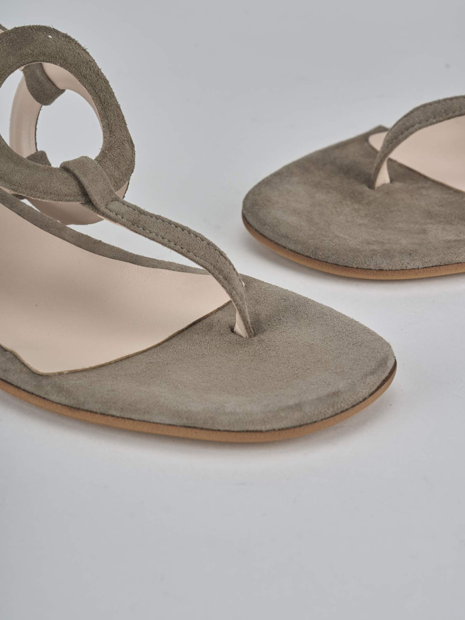 Sandali tacco 3cm camoscio beige