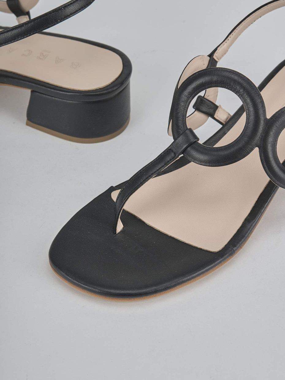 Sandali tacco 3cm pelle nero