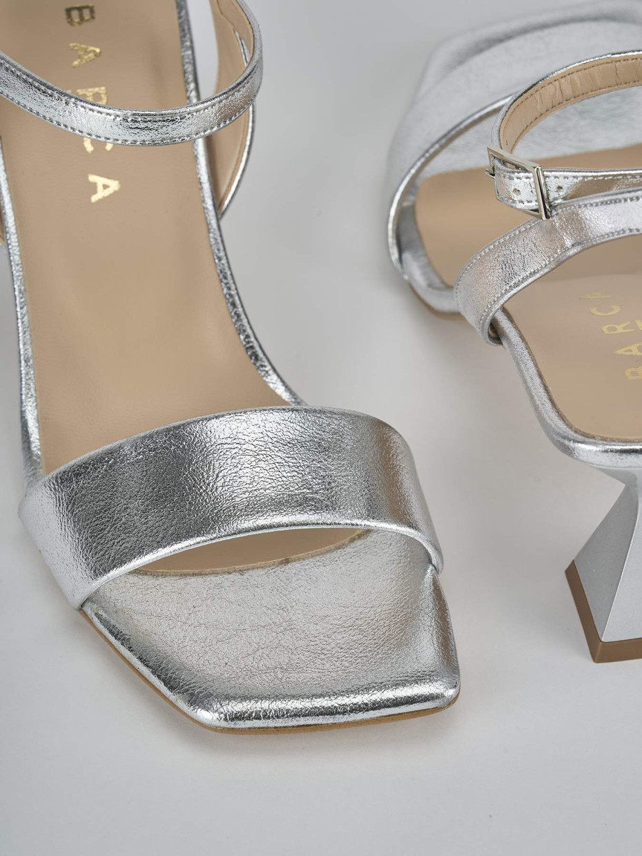 Sandalo tacco 7 cm argento pelle