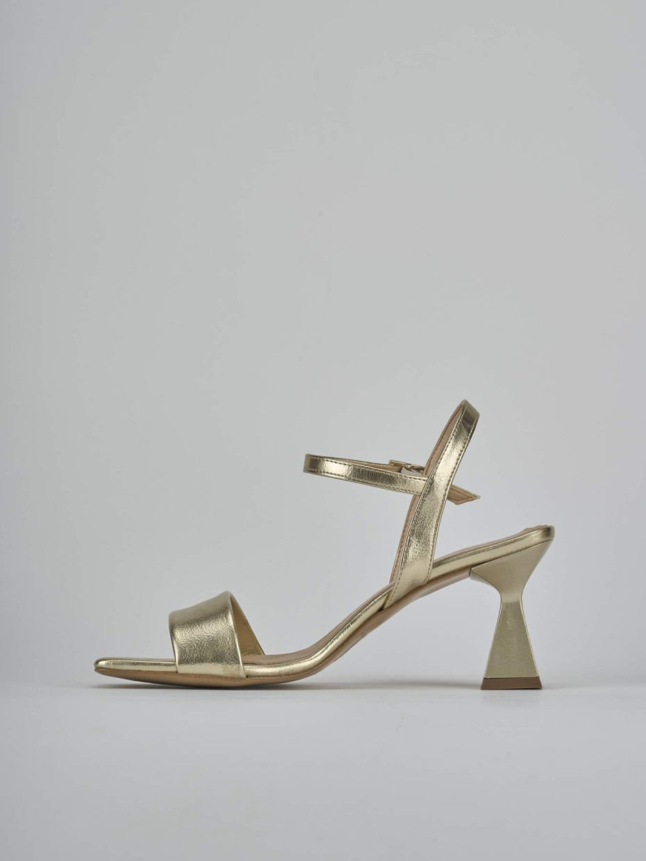 Sandalo tacco 7 cm oro pelle