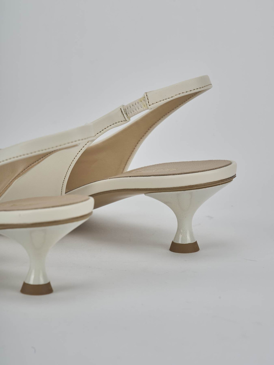 Décolleté e slingback tacco 4cm pelle bianco