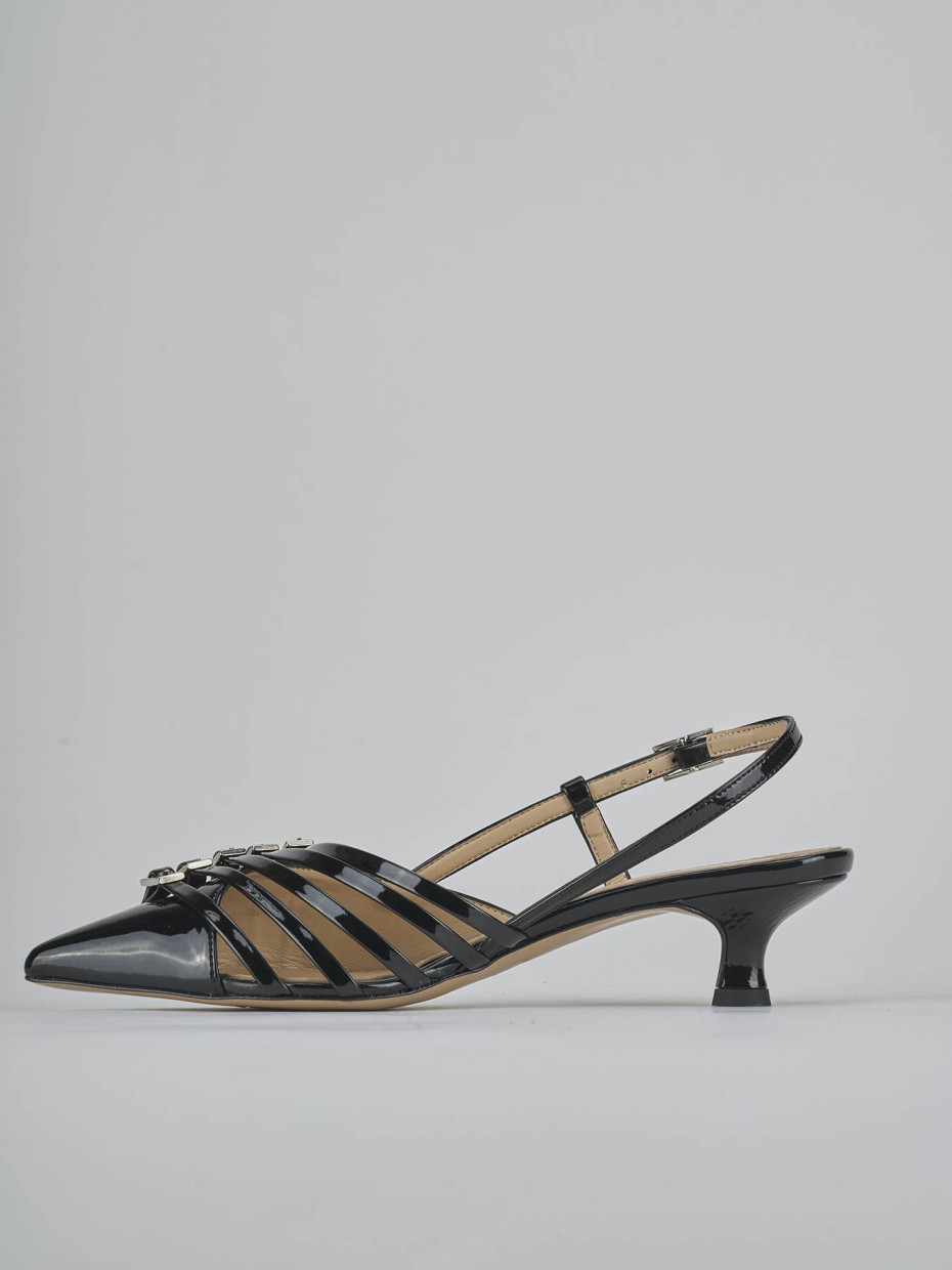 Décolleté e slingback tacco 4cm vernice nero