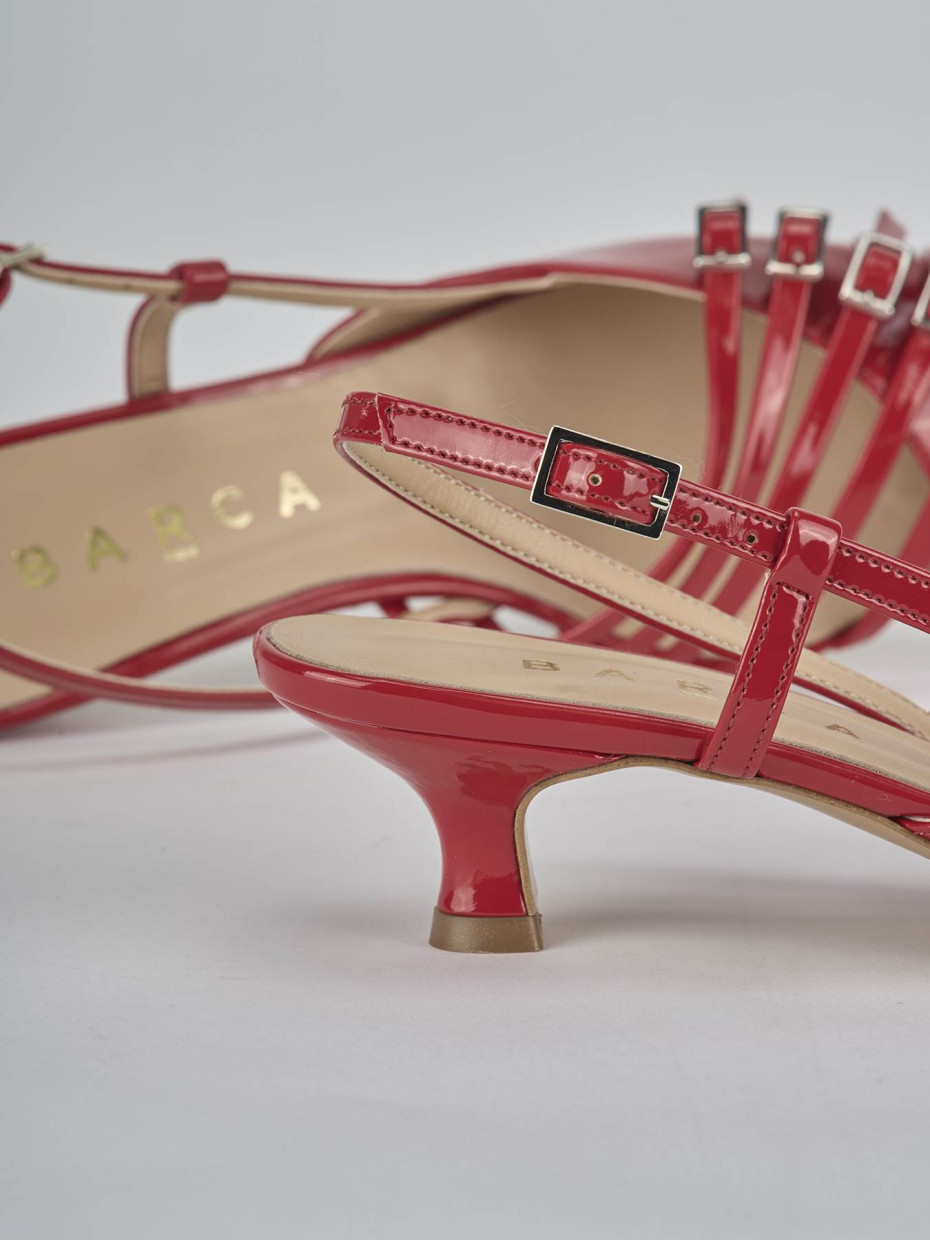 Décolleté e slingback tacco 4cm vernice rosso