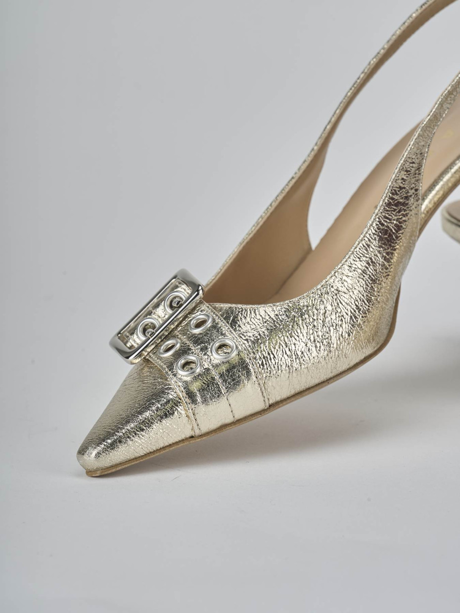 Décolleté e slingback tacco 7cm laminato oro