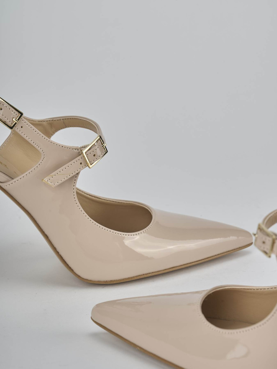 Décolleté e slingback tacco 6cm vernice beige