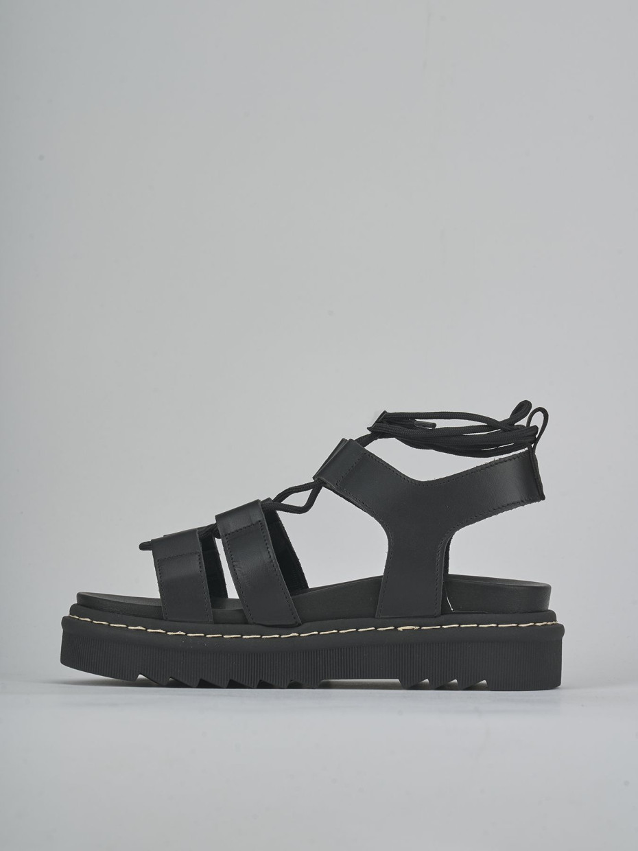 Sandalo tacco 1 cm nero pelle