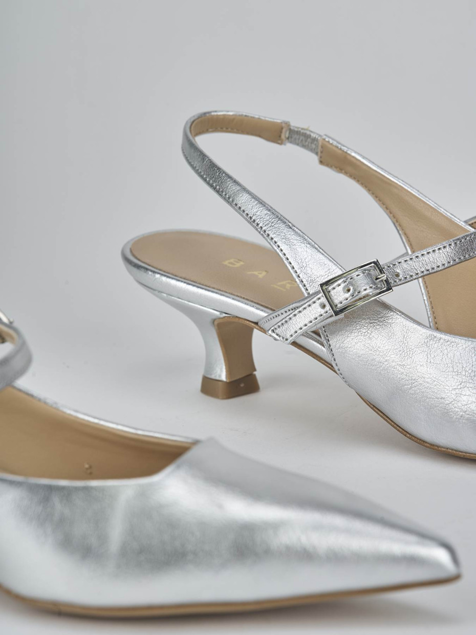 Décolleté e slingback tacco 4cm laminato argento