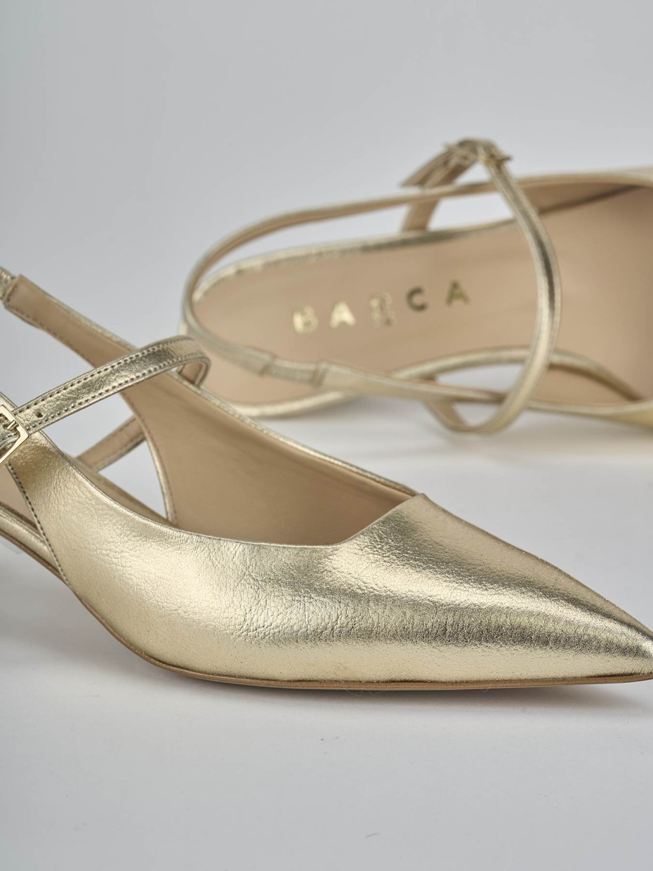 Décolleté e slingback tacco 4cm laminato oro