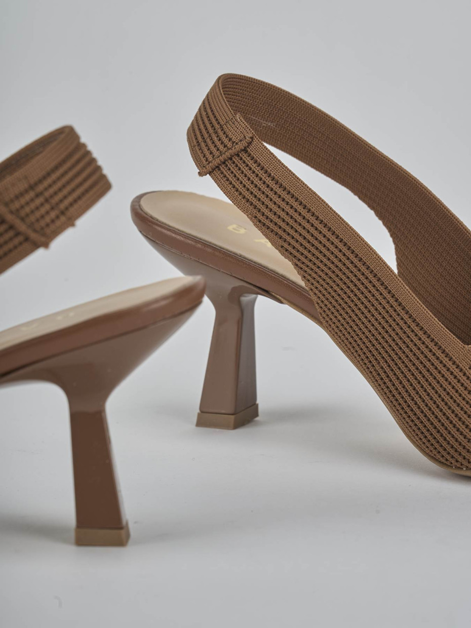 Décolleté e slingback tacco 7cm pelle marrone