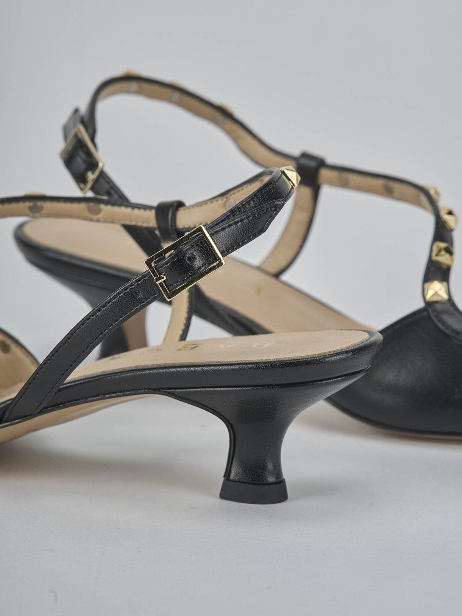Décolleté e slingback tacco 4cm pelle nero