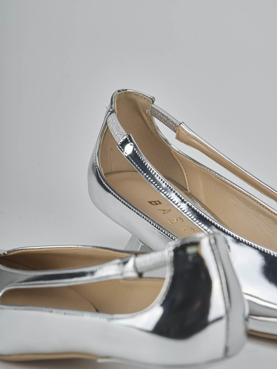 Décolleté e slingback tacco 4cm laminato argento