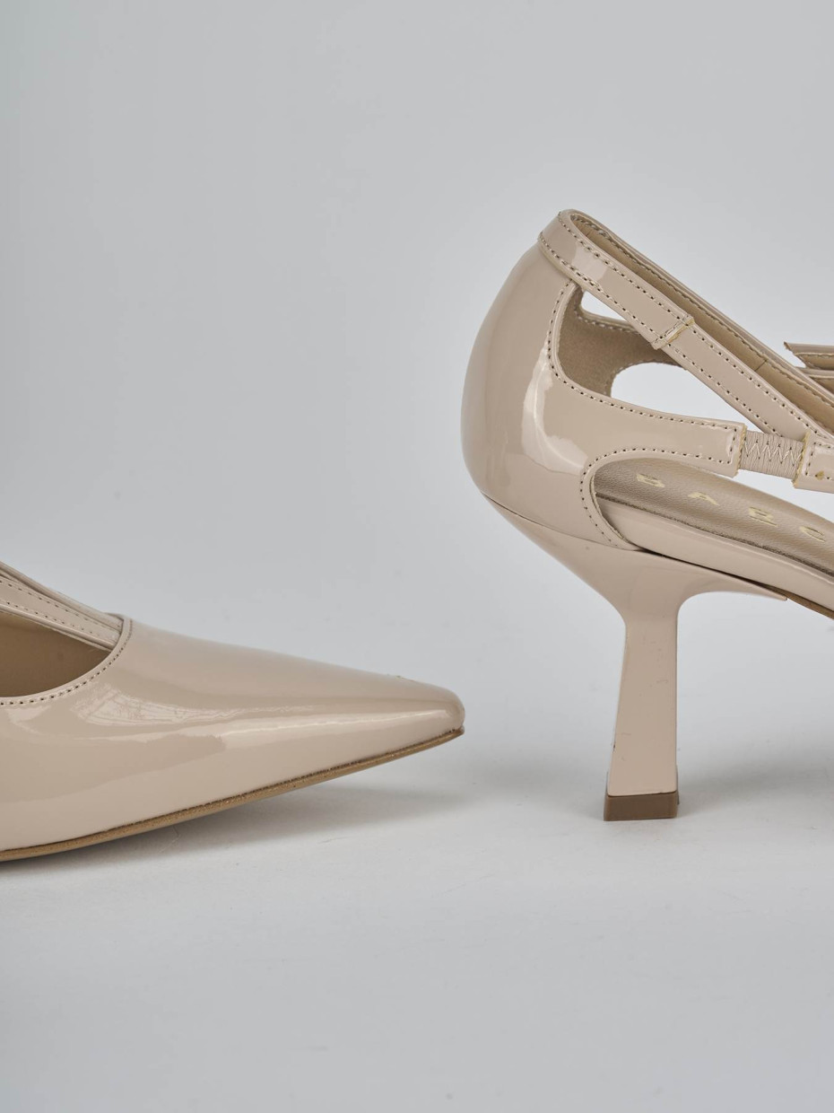 Décolleté e slingback tacco 7cm vernice beige