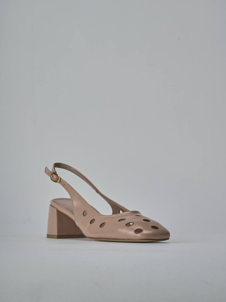 Décolleté e slingback tacco 5cm vernice beige