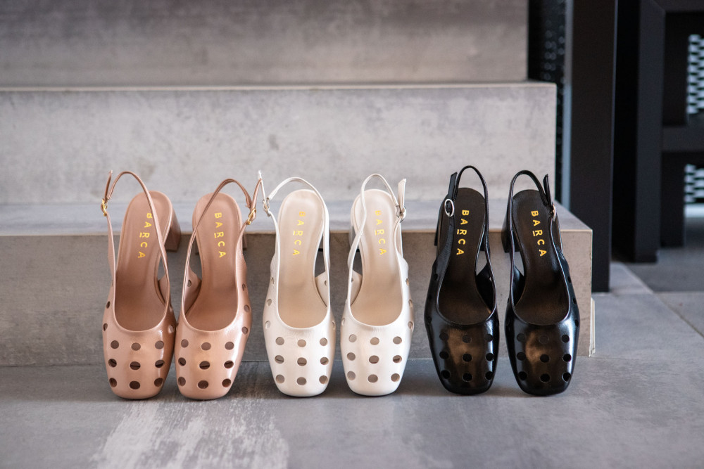 Décolleté e slingback tacco 5cm vernice nero