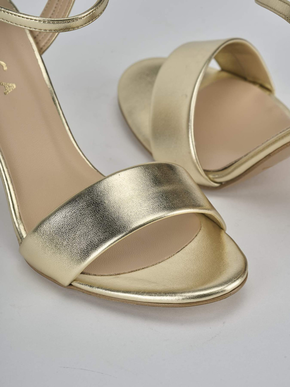 Sandali tacco 7cm pelle oro