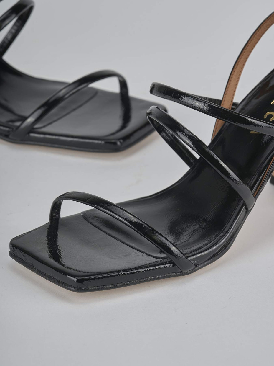 Sandali tacco 8cm vernice nero