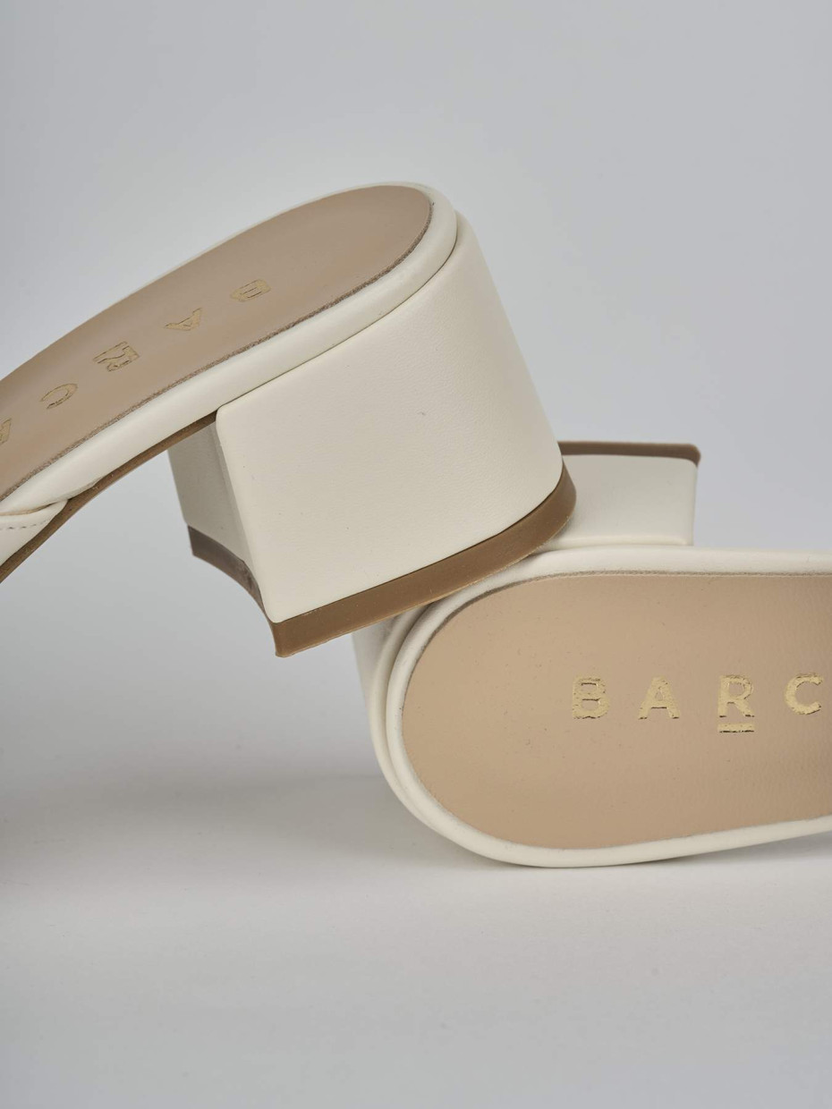 Ciabatte tacco 5cm pelle beige