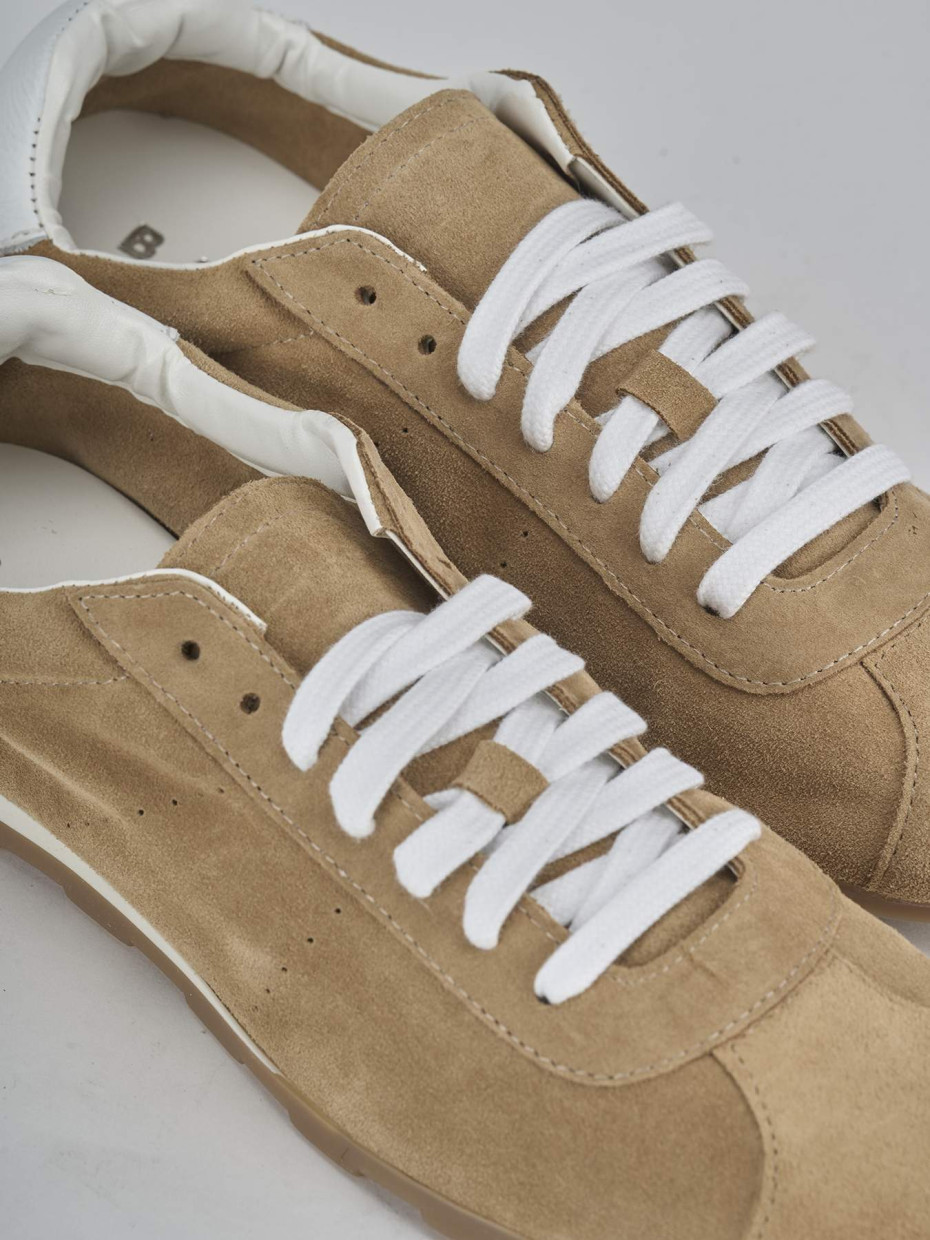 Sneakers camoscio marrone