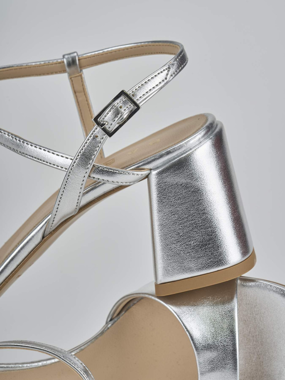 Sandali tacco 9cm pelle argento