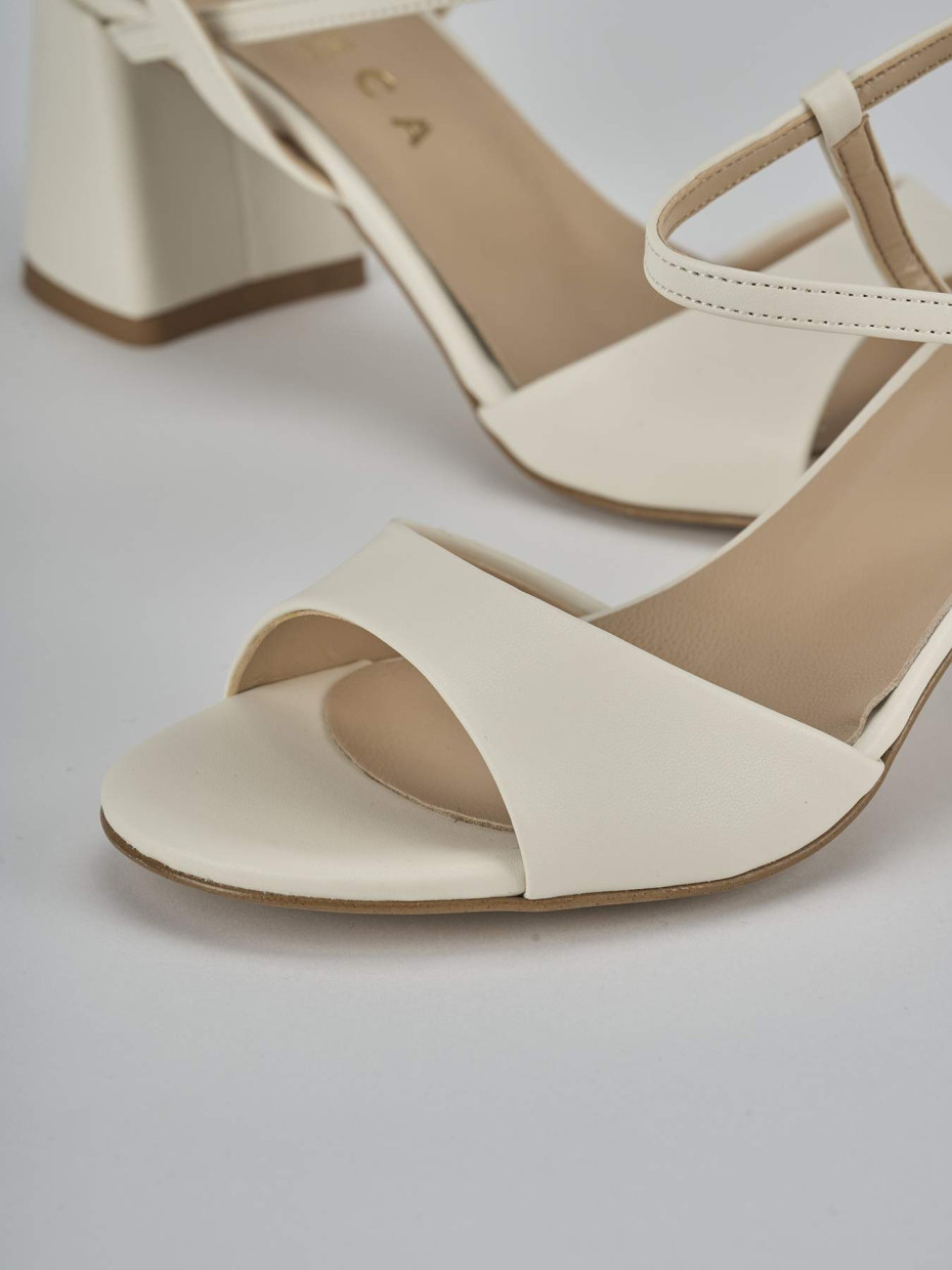 Sandali tacco 9cm pelle beige