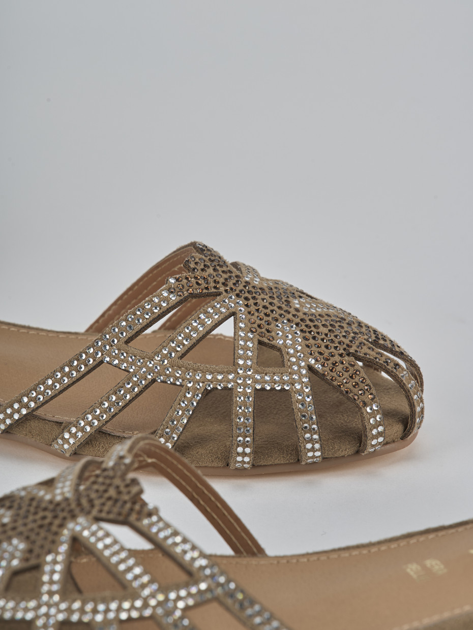 Sandali tacco 2cm cam. sosten beige