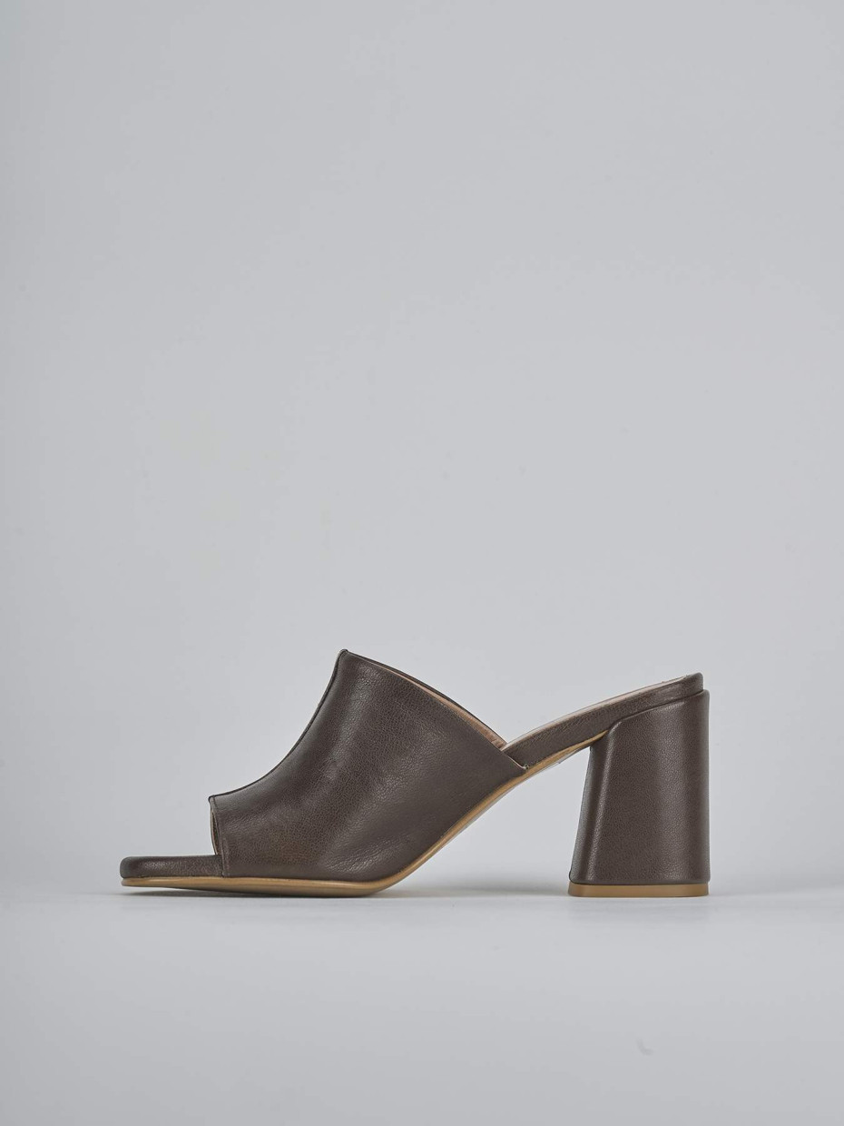Ciabatte tacco 7cm pelle testa