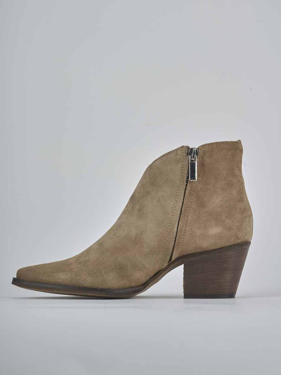 Stivaletti tacco 6cm camoscio marrone