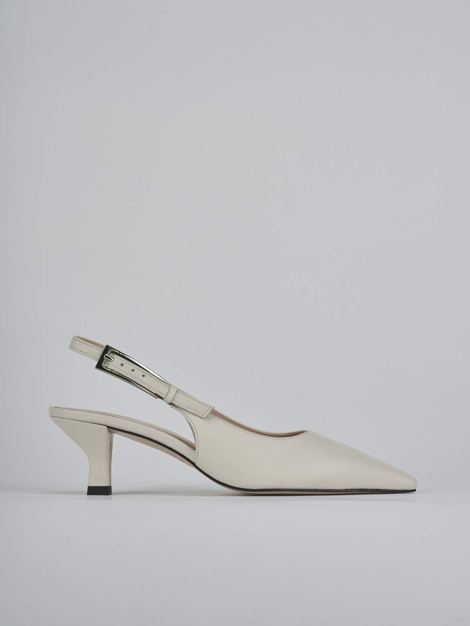 Décolleté e slingback tacco 6cm pelle beige