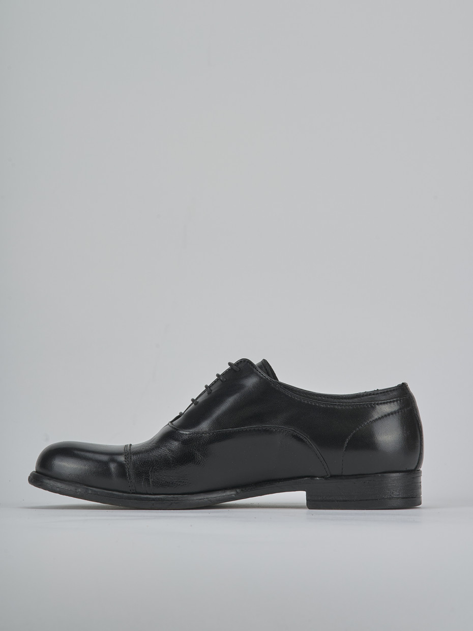Stringate pelle nero