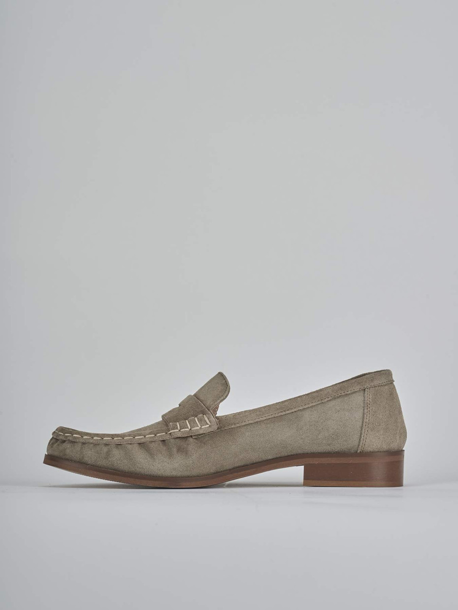 Mocassini tacco 1cm camoscio beige