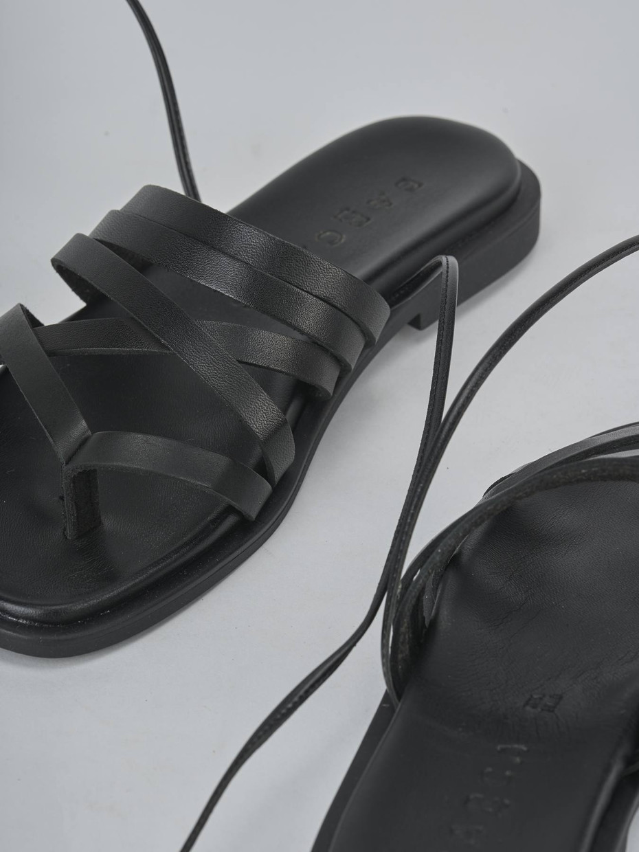 Sandali tacco 1cm pelle nero