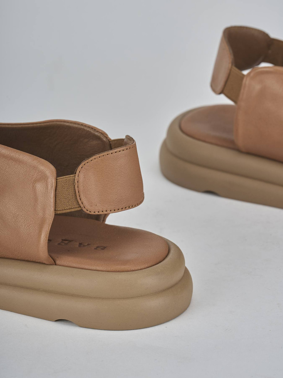 Sandali tacco 3cm pelle marrone