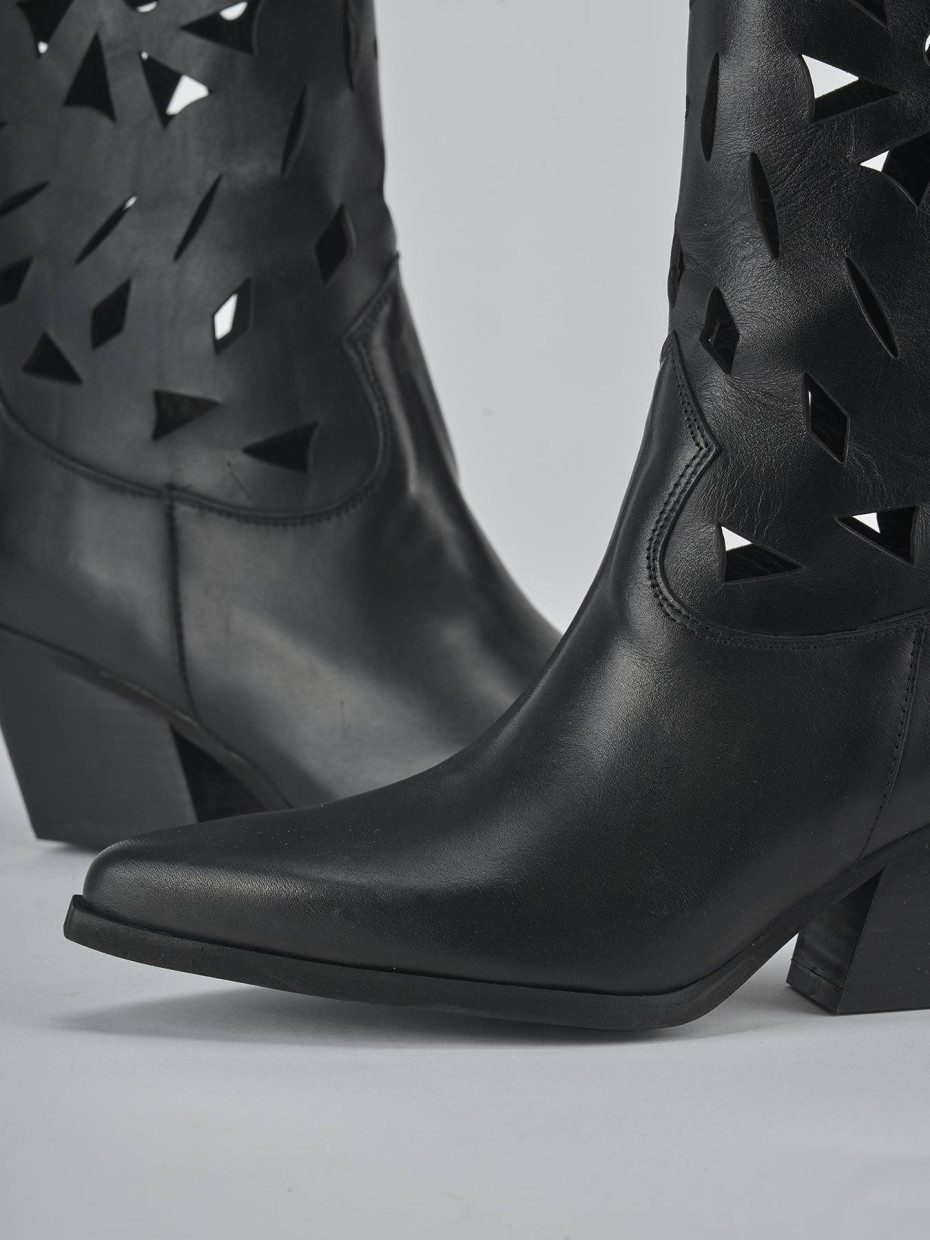 Stivali tacco 6cm pelle nero