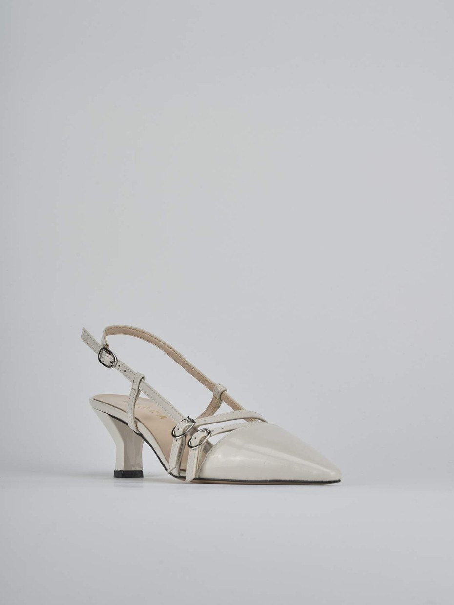 Décolleté e slingback tacco 6cm vernice beige
